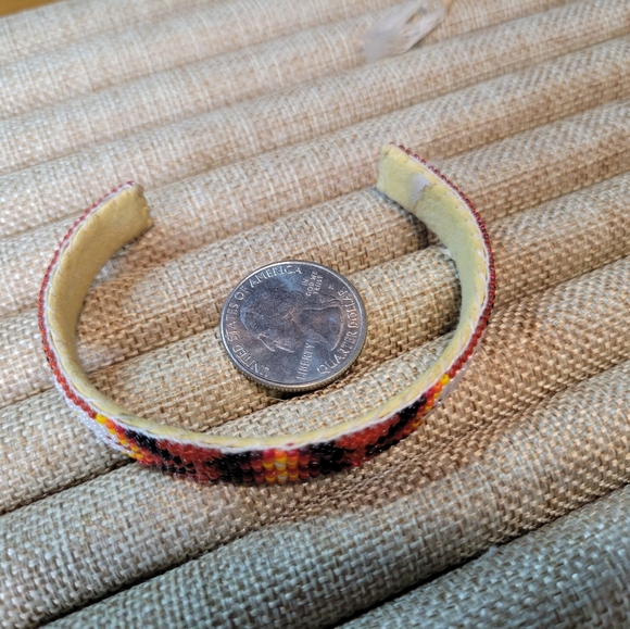 2 Handmade Bracelets Red, Orange, Yellow, Black Glass Seed Bead Jewelry Set - Picture 6 of 11